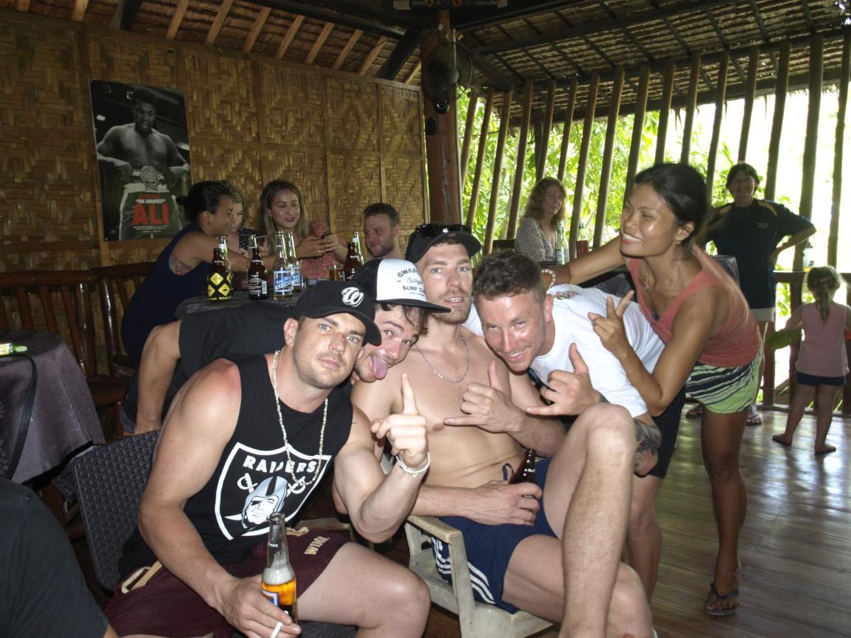 The Shark'S Tail Dive Center Hotel Daanbantayan Eksteriør billede